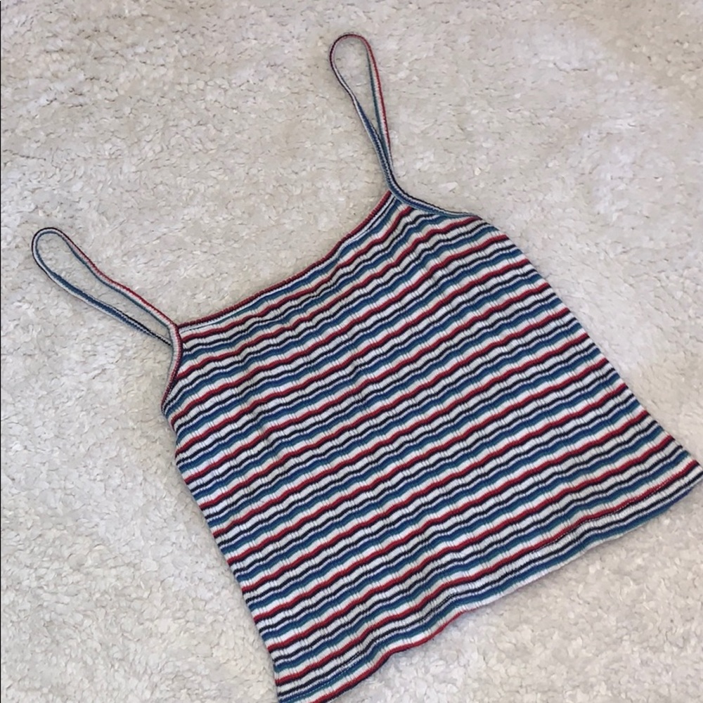 ๐ Brandy Melville Cropped Tank Top - Picture 1 of 4